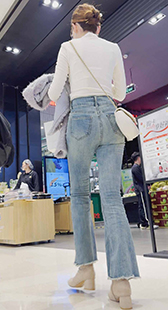 元旦献礼极品细腰丰臀美女小姐姐