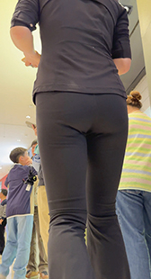 包臀紧身瑜伽少妇