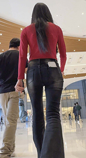 五一献礼牛仔裤与紧臀的完美结合