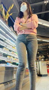 超紧牛仔金三角美女大宽臀