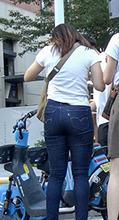 深蓝高腰牛仔裤极品熟女翘臀