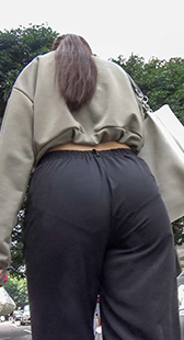 高腰裤极品熟女翘臀