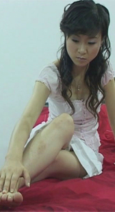 LD026-VIV裸足电影1