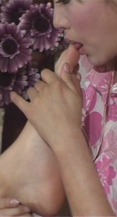 LD049-Asako裸足电影2